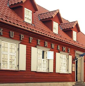 Hôtel Kupfernams à Ventspils Exterior photo