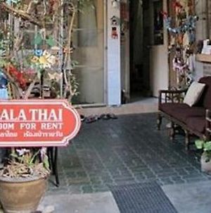 Hôtel Salathai Daily Mansion à Bangkok Exterior photo