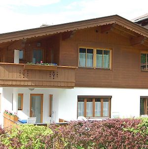 Appartement Landhaus Alpenrose à Mayrhofen Exterior photo