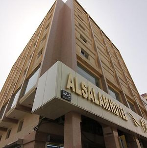Al Salam Hotel Riyad Exterior photo
