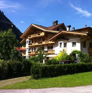 Aparthotel Apart Austria à Mayrhofen Exterior photo