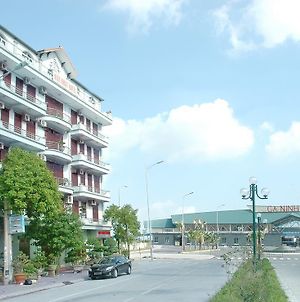 Viet Nhat Hotel - Hostel Ninh Bình Exterior photo