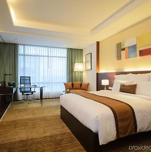 Hôtel Aetas Lumpini à Bangkok Room photo