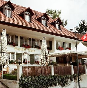 Hôtel Gasthof Lowen à Wisen Exterior photo