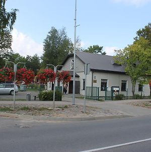 Latvijas Sarkana Krusta Viesnica Rēzekne Exterior photo