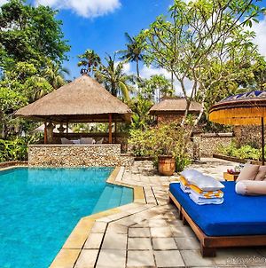 The Oberoi Beach Resort, Bali Seminyak Exterior photo