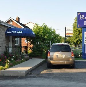 Royal Inn Burlington Exterior photo