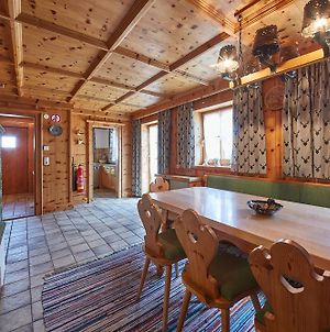 Mountain & Valley Lodge By Holidayflats24 Saalbach-Hinterglemm Room photo
