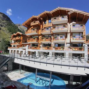 Alpenhotel Fleurs de Zermatt Exterior photo