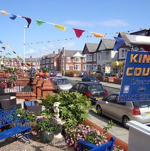 Bed and Breakfast Kings Court à Blackpool Exterior photo