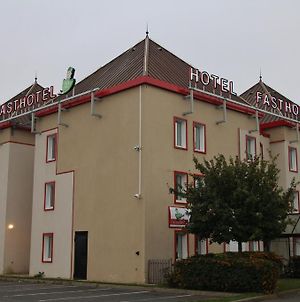 Fasthotel Montereau - Esmans Exterior photo