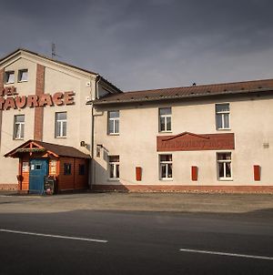 Hôtel Trebovicky Mlyn à Ostrava Exterior photo