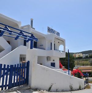 Hôtel Ephi à Aegina Exterior photo