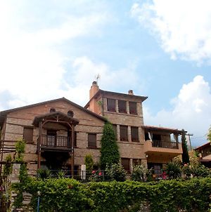 Hôtel Archontiko Athina à Koumariá Exterior photo
