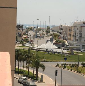Elysso Apartments Larnaca Exterior photo