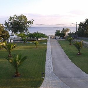 Villa Kallimanis Platanidia Exterior photo