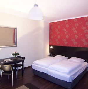 Apartcity Hotel Berlin Room photo
