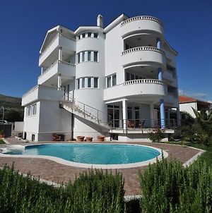 Apartments Villa Lida Trogir Exterior photo