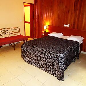 SAFFANA hôtel Douala Room photo