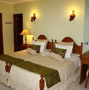 Hôtel Vila Atlântida à Lagos Room photo