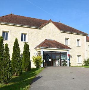 Hôtel Logis Des Sources à Troyes Exterior photo