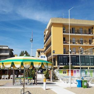 Hotel Teti Bellaria-Igea Marina Exterior photo