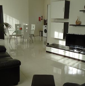 Appartement Shamrock Flats à Mellieħa Exterior photo