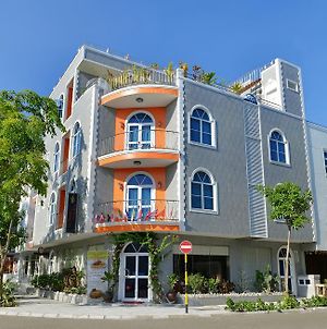 Le Vieux Nice Inn Malé Exterior photo