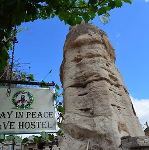 Stay In Peace Cave Hostel Göreme Exterior photo