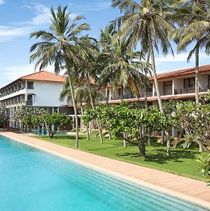 Hôtel Jetwing Beach à Negombo Exterior photo
