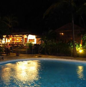 Caraib'Bay Hotel Deshaies Exterior photo