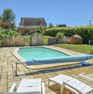 Villa Quietly Situated Farm House With Private Heated Pool à Saint-Médard-dʼExcideuil Exterior photo