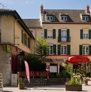 Logis hotel-restaurant Le Chêne Vert Saint-Pourçain-sur-Sioule Exterior photo