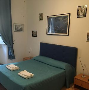 Delightful Apartment 100 Meters From The Colosseum Exterior photo