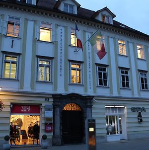Viksi Hostel Ljubljana Exterior photo