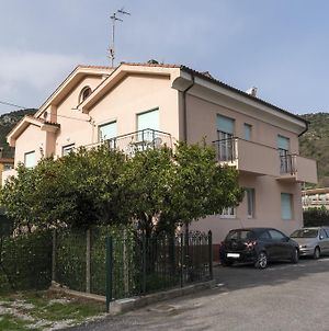 Appartement Casa Vacanze Ferrando à Pietra Ligure Exterior photo