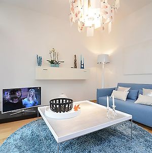 Como Design-Apartment Close To Isar River Area - Centrally Located Munich Exterior photo