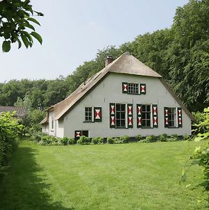 Peaceful Farmhouse In Doorn Near Forest Exterior photo