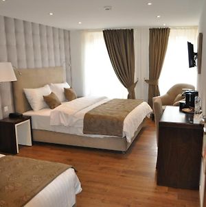 Hotel de Savoie Morges Room photo