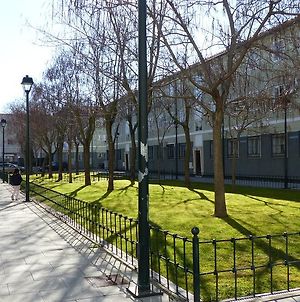 Appartement Apartamento Aluche à Madrid Exterior photo