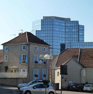 Hotel De La Tour Dampierre-sur-Salon Exterior photo