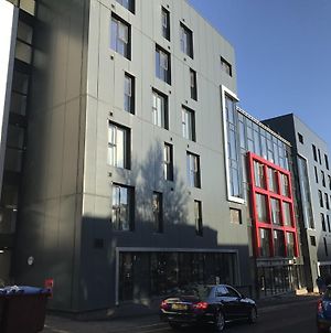 Citi Residences Serviced Rooms/ Apartments Luton (Bedfordshire) Exterior photo