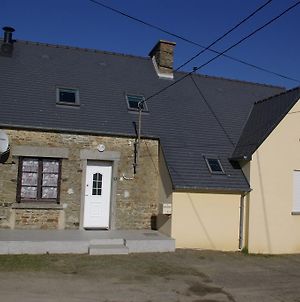 Gîte Caribou Céaux Exterior photo