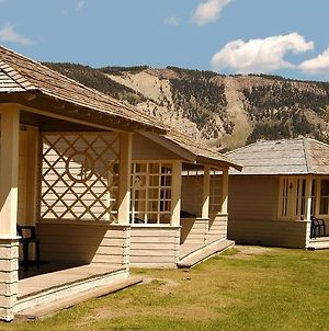 Hôtel Mammoth Hot Springs à Yellowstone National Park Exterior photo