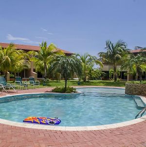 Family-Flexication-Friendly Villa, Few Steps From Eagle Beach Palm Beach Exterior photo