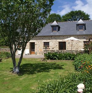 Rural Holiday Home Near Beach Culture And Recreation In The Tip Of Brittany Pont-Croix Exterior photo