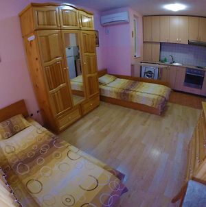 Our Home Guest Rooms Veliko Tarnovo Exterior photo