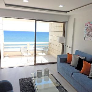 Lazuli Beachfront Apartment 253 Larnaca Exterior photo