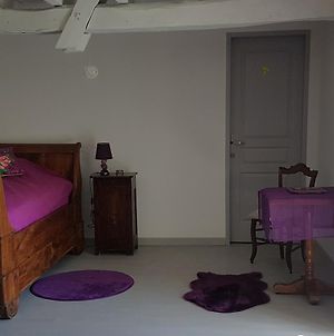 Chambres d'hôtes Au Pére Louis Labastide-du-Vert Exterior photo