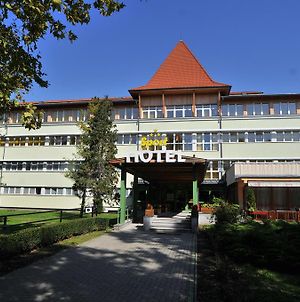 Sport Hotel Debrecen Exterior photo